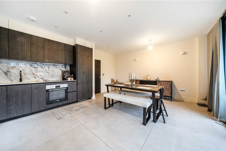 for sale eastbury avenue london 36108 - Gibbs Gillespie