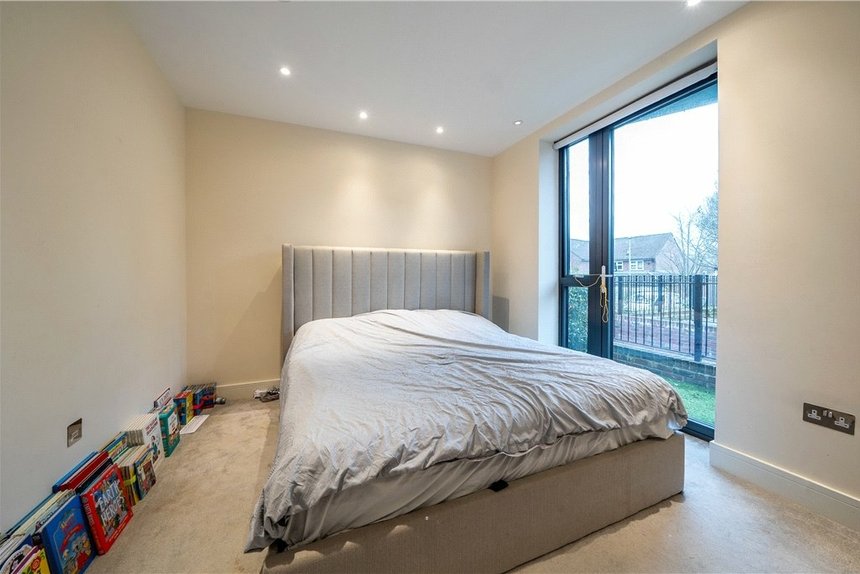 for sale eastbury avenue london 36108 - Gibbs Gillespie