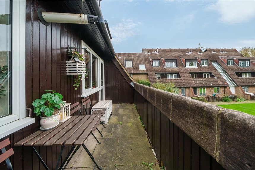 for sale abbeyfields close london 36175 - Gibbs Gillespie