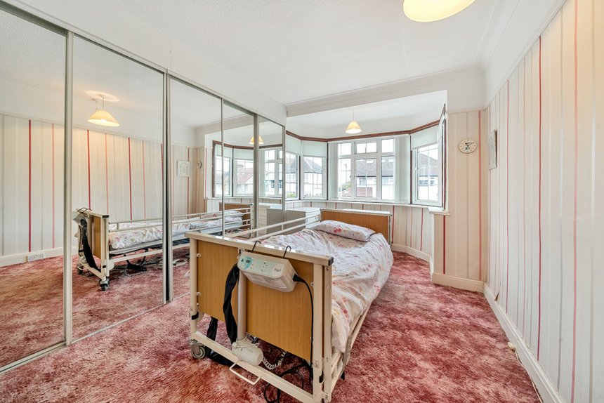 for sale highland road london 36176 - Gibbs Gillespie