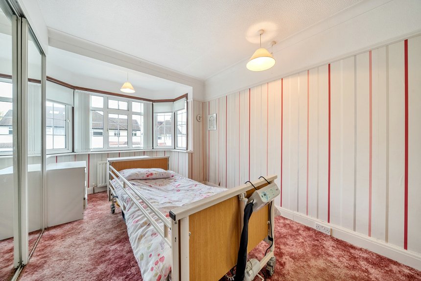 for sale highland road london 36176 - Gibbs Gillespie