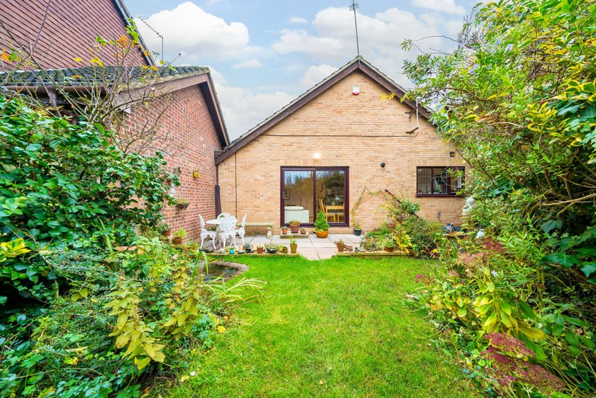 for sale rodmell close london 36220 - Gibbs Gillespie