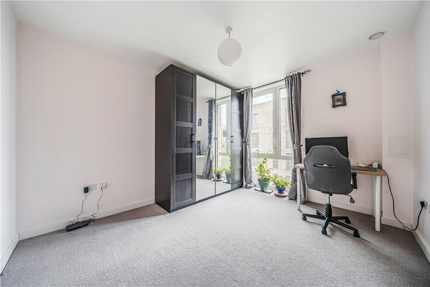 for sale brannigan way london 36227 - Gibbs Gillespie