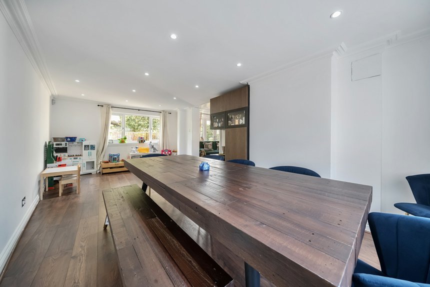 sold plough lane london 36431 - Gibbs Gillespie