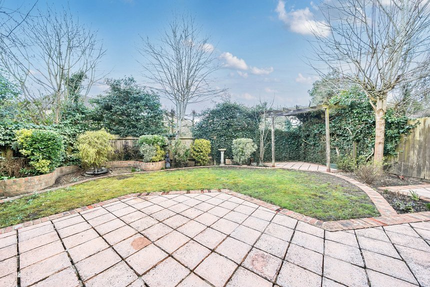 sold plough lane london 36431 - Gibbs Gillespie