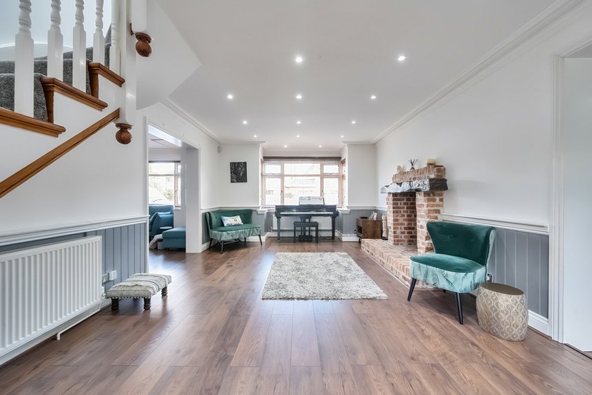 sold plough lane london 36431 - Gibbs Gillespie