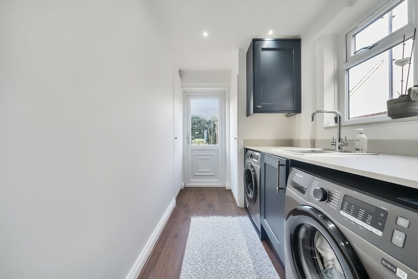 sold plough lane london 36431 - Gibbs Gillespie