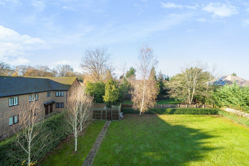 for sale long lane london 36469 - Gibbs Gillespie