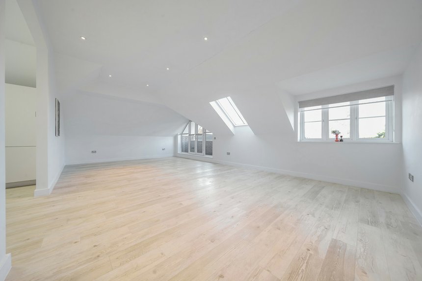 for sale long lane london 36469 - Gibbs Gillespie