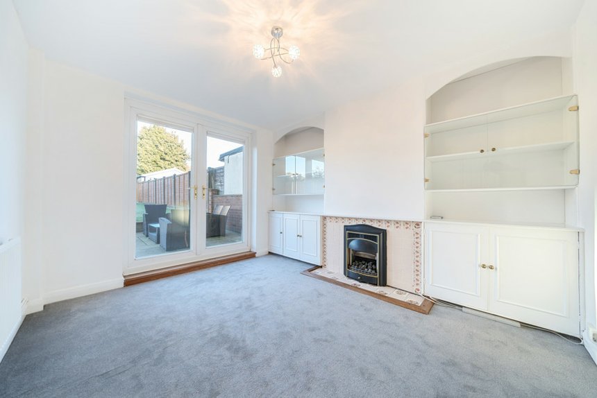sold west mead london 36595 - Gibbs Gillespie