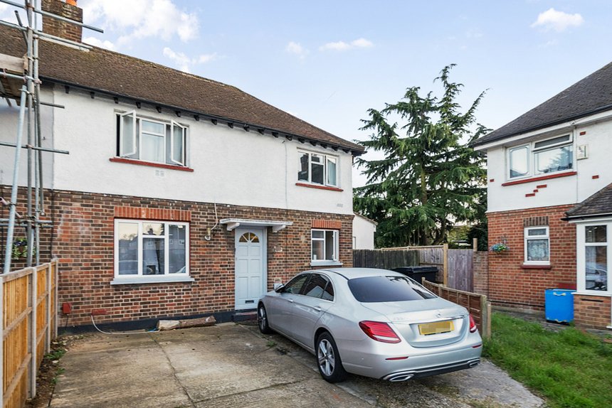 for sale thornton close london 36660 - Gibbs Gillespie