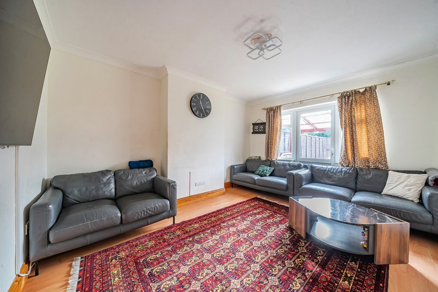 for sale worple way london 36755 - Gibbs Gillespie