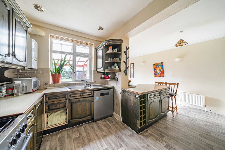 for sale worple way london 36755 - Gibbs Gillespie