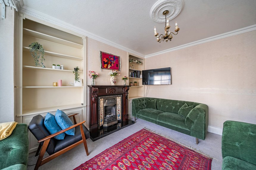 for sale worple way london 36755 - Gibbs Gillespie