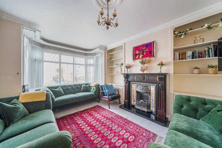 for sale worple way london 36755 - Gibbs Gillespie