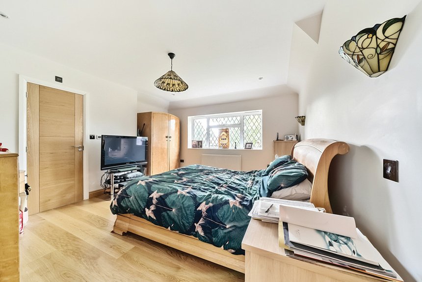 for sale canons drive london 36786 - Gibbs Gillespie