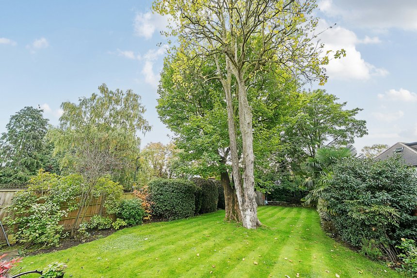 for sale canons drive london 36786 - Gibbs Gillespie