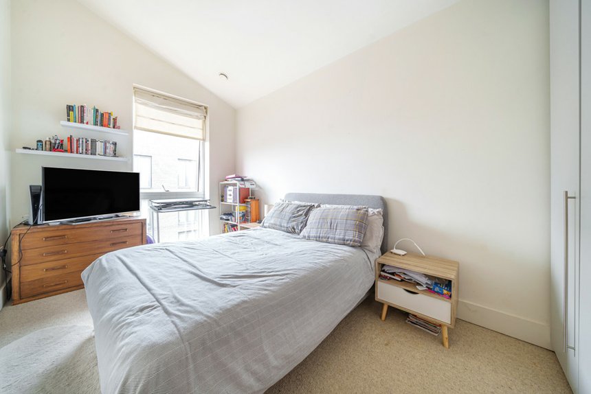 for sale durham wharf drive london 36803 - Gibbs Gillespie