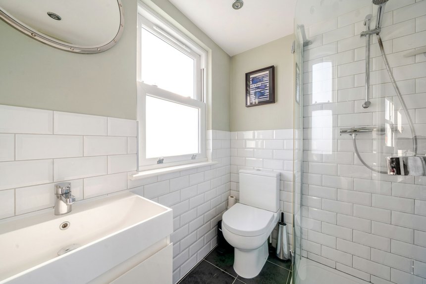 for sale cumberland road london 36819 - Gibbs Gillespie