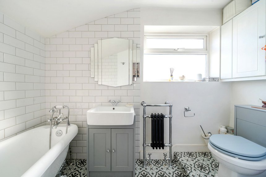 for sale cumberland road london 36819 - Gibbs Gillespie