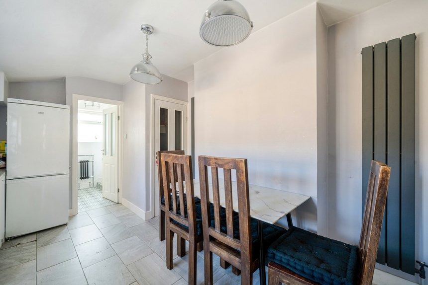 for sale cumberland road london 36819 - Gibbs Gillespie