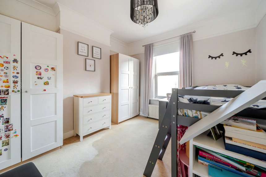 for sale cumberland road london 36819 - Gibbs Gillespie