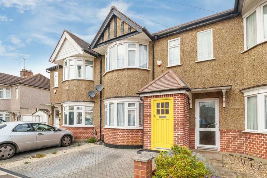 under offer tiverton road london 36842 - Gibbs Gillespie