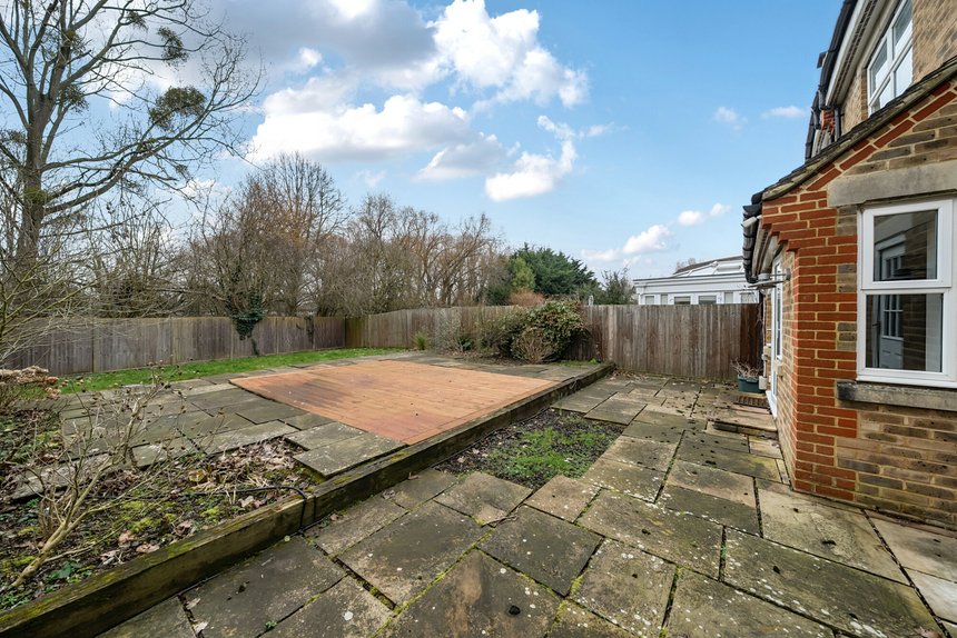 for sale pembroke avenue london 36874 - Gibbs Gillespie