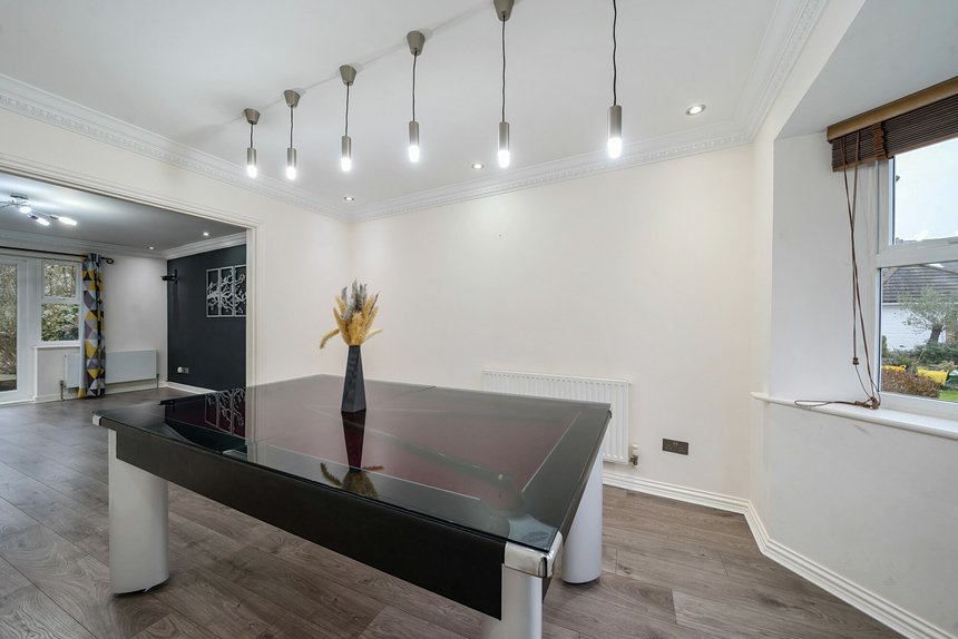 for sale pembroke avenue london 36874 - Gibbs Gillespie