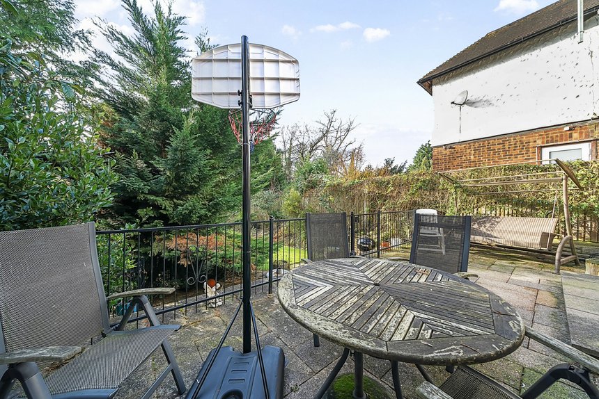 for sale canons drive london 36891 - Gibbs Gillespie