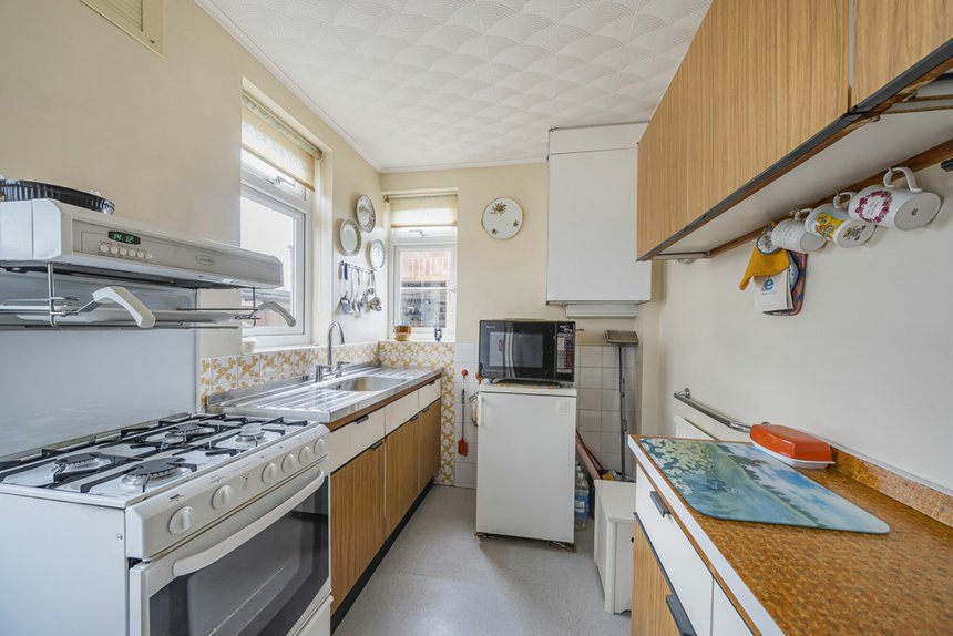 for sale dover way london 36952 - Gibbs Gillespie