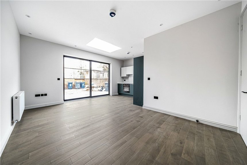 under offer hastings road london 37137 - Gibbs Gillespie