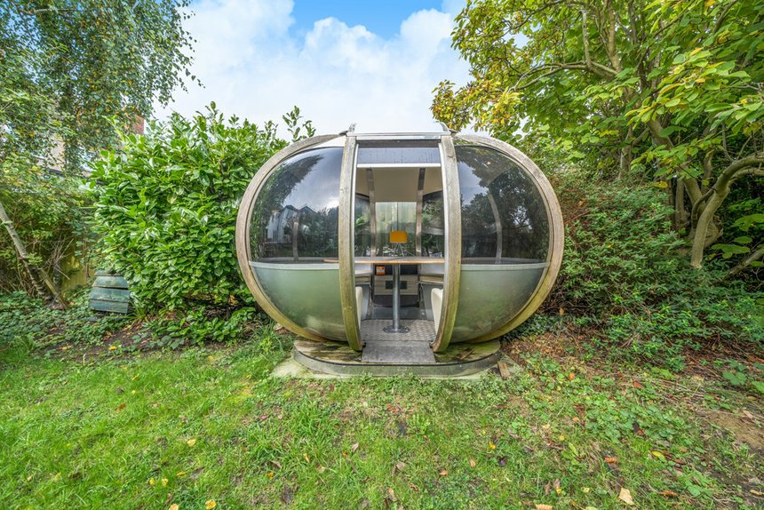 sold victoria road london 37143 - Gibbs Gillespie