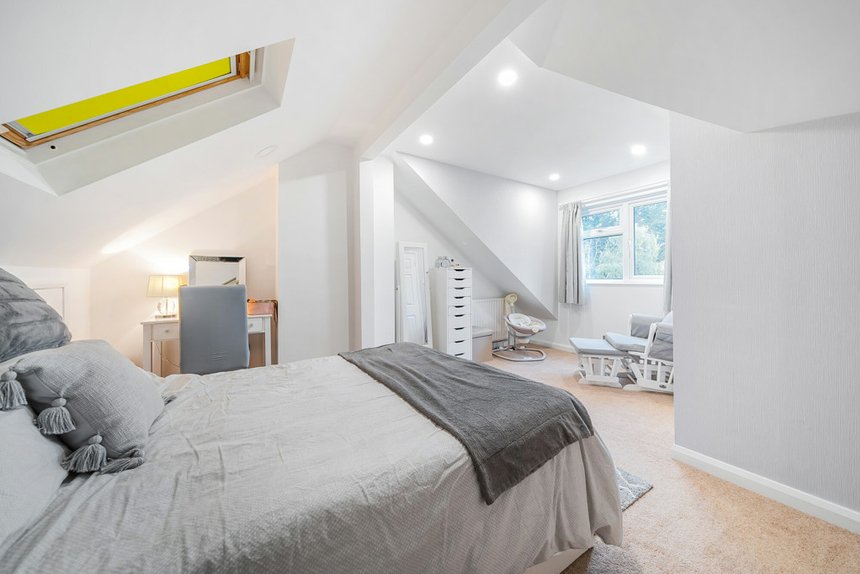 for sale whiteheath avenue london 37289 - Gibbs Gillespie