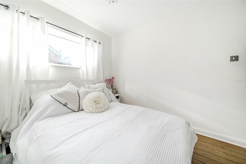 for sale deanway london 37354 - Gibbs Gillespie
