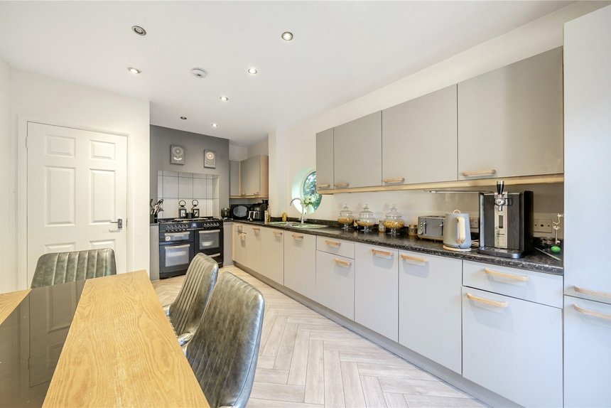 for sale deanway london 37354 - Gibbs Gillespie