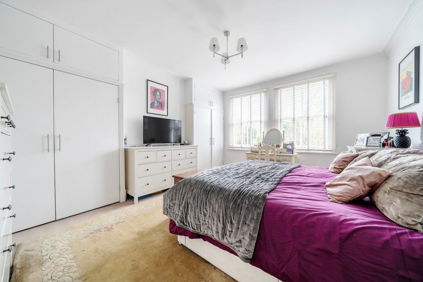 for sale chester road london 37386 - Gibbs Gillespie