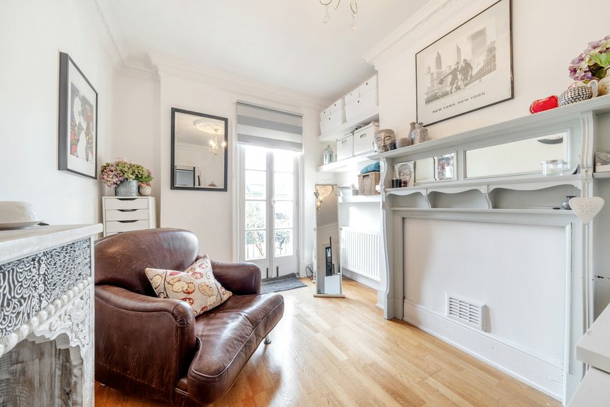 for sale chester road london 37386 - Gibbs Gillespie