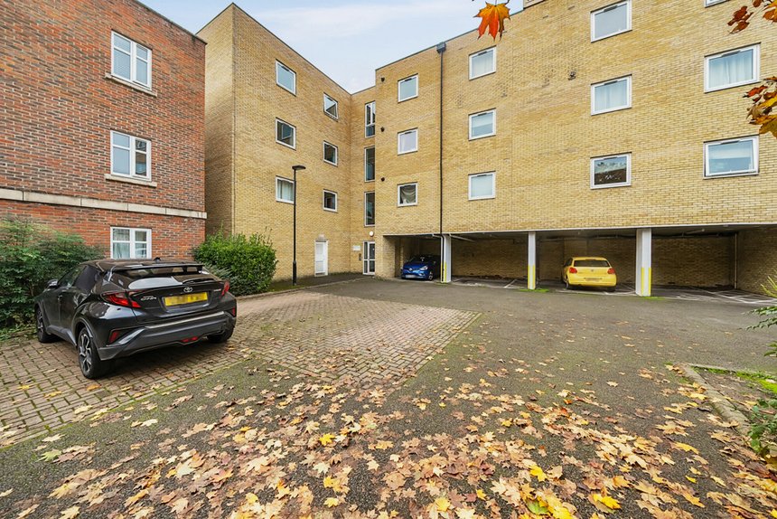 for sale truesdales london 37563 - Gibbs Gillespie