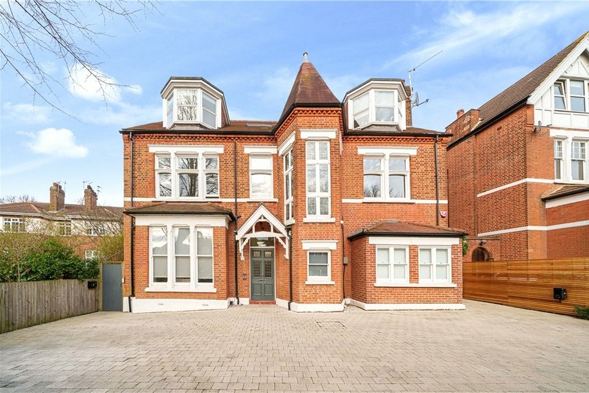 under offer montpelier road london 37585 - Gibbs Gillespie