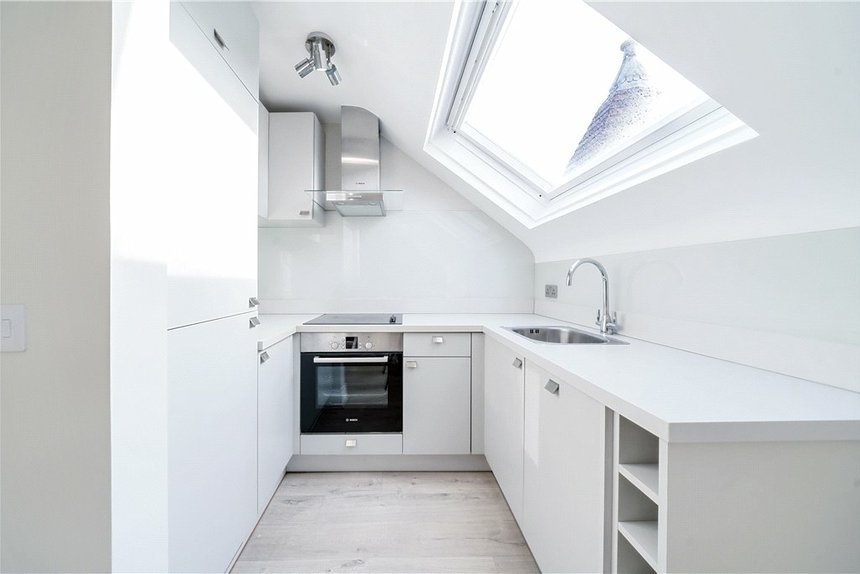 under offer montpelier road london 37585 - Gibbs Gillespie