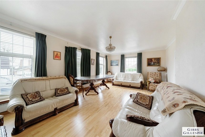 for sale south hill avenue london 37605 - Gibbs Gillespie