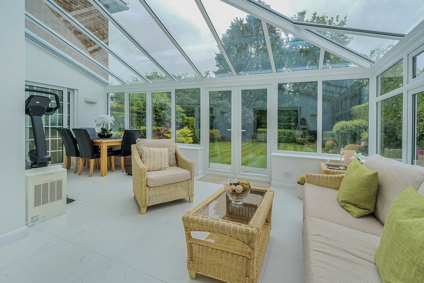 sold joiners lane london 37652 - Gibbs Gillespie