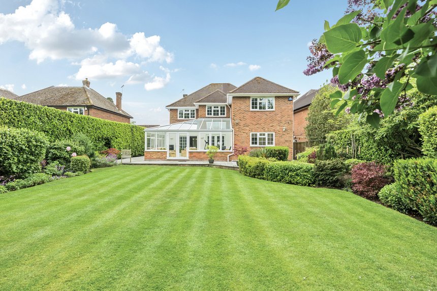 sold joiners lane london 37652 - Gibbs Gillespie