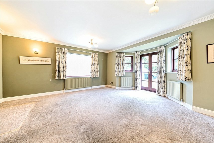 for sale carew road london 37705 - Gibbs Gillespie