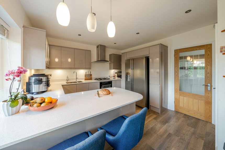 for sale maltmans lane london 37711 - Gibbs Gillespie