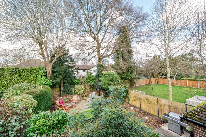 for sale maltmans lane london 37711 - Gibbs Gillespie