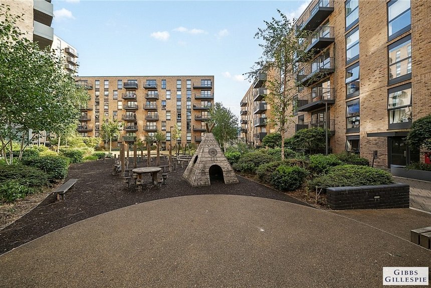 for sale baldwin court london 37726 - Gibbs Gillespie