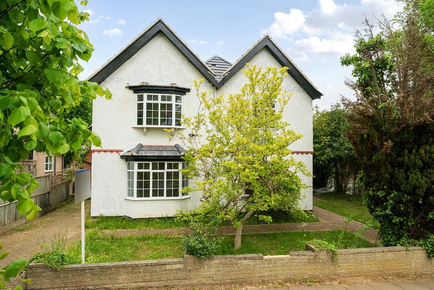 for sale high view london 37730 - Gibbs Gillespie