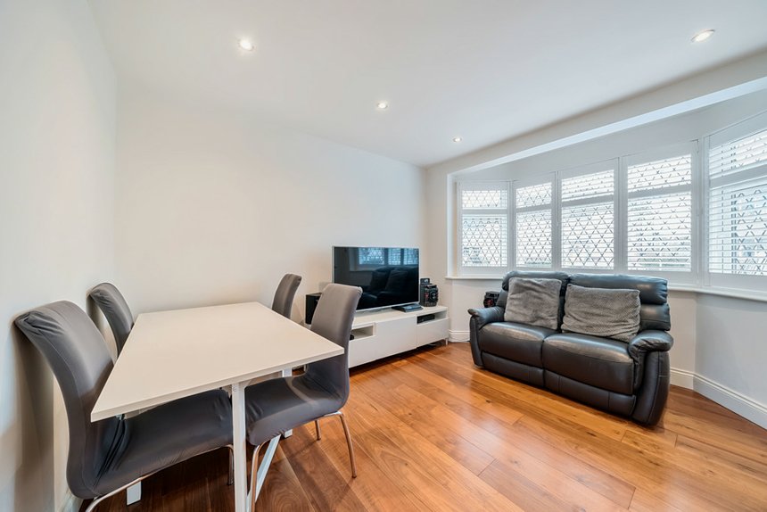 3 bedroom House for sale in Royal Crescent, Ruislip, Middlesex, HA4